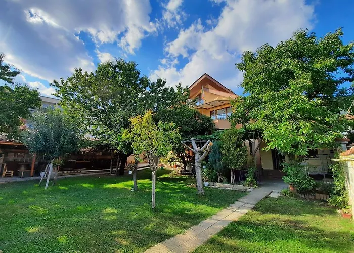 роден край Homeland 3*